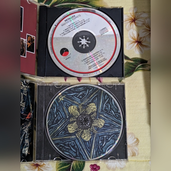 Metallica & Testament Heavy Metal Music CDs - Picture 4 of 5